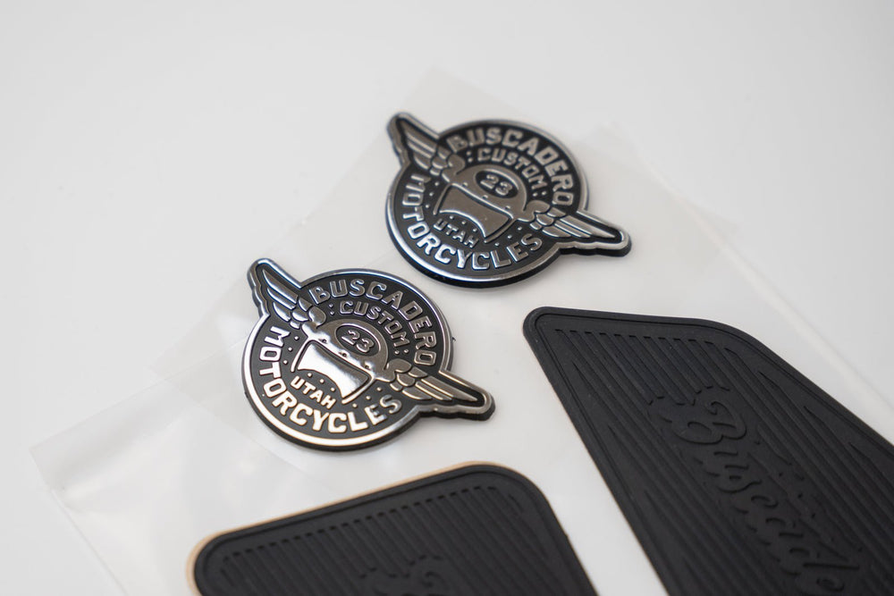 Rubber Knee pads and Tank Badges - Full Set - Buscadero Motorcycles